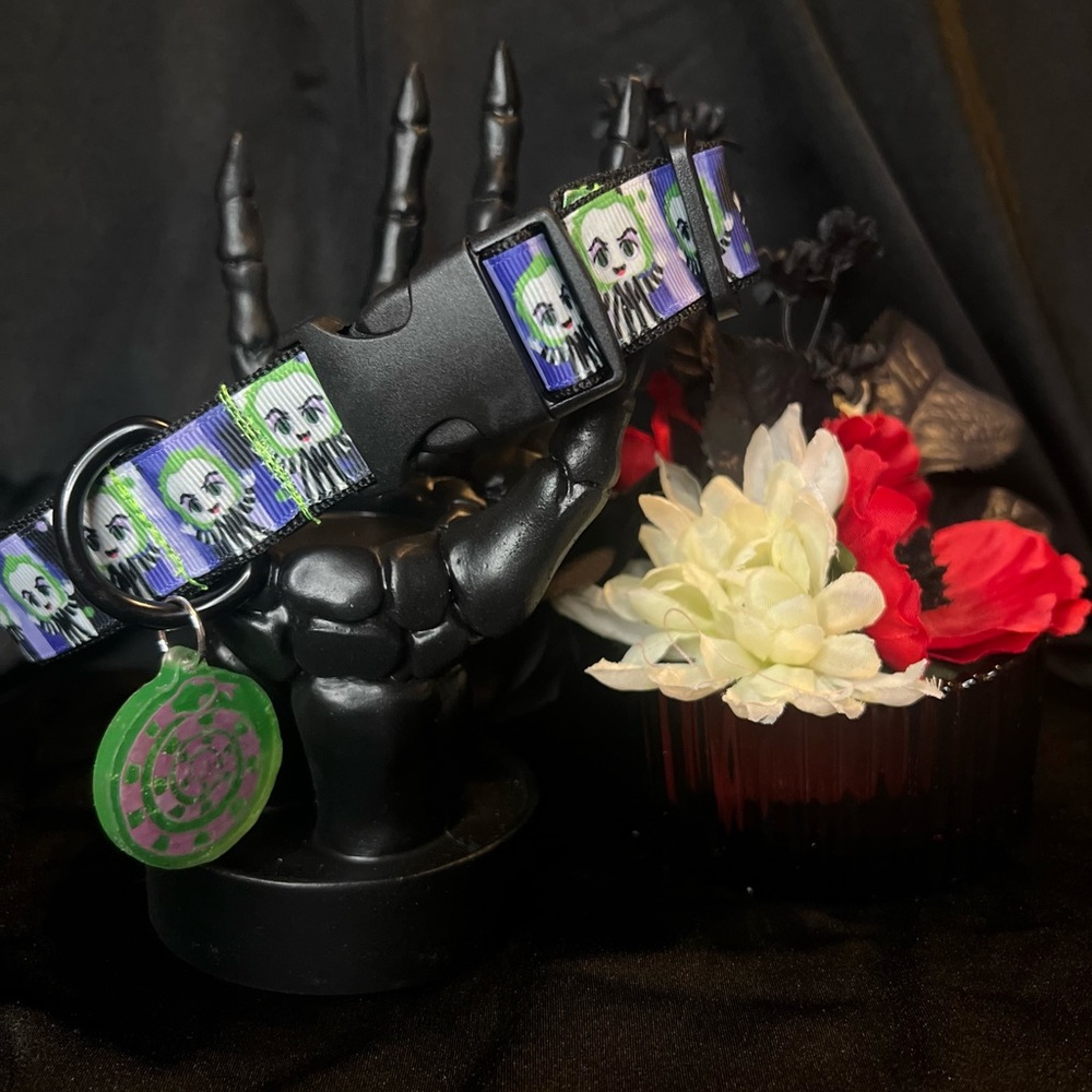 Handmade beetlejuice beetlegusie collar